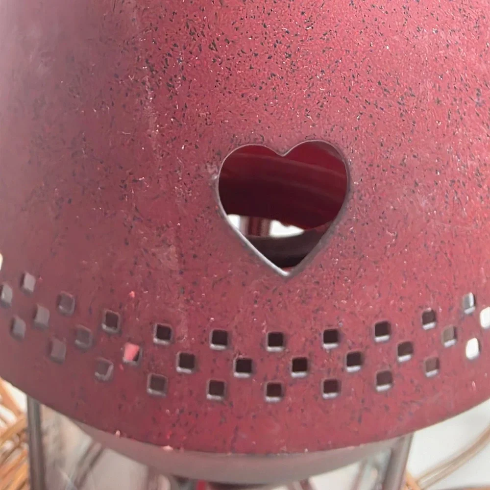 Rustic Burgundy Red Metal‎ Heart Lantern Etched Glass Tea Light Holder